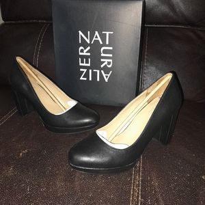 Naturalizer Berlin Women's Block Heel Pump Black Size 7
